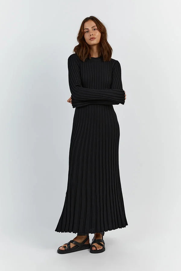 Olivia - Crew Neck Sleeved Knit Midi Dress