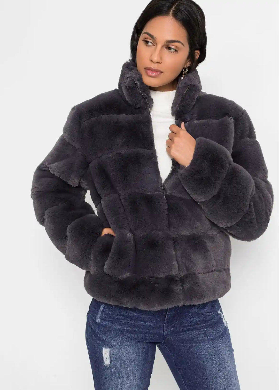 Lucy - Faux Fur Jacket with Zipper