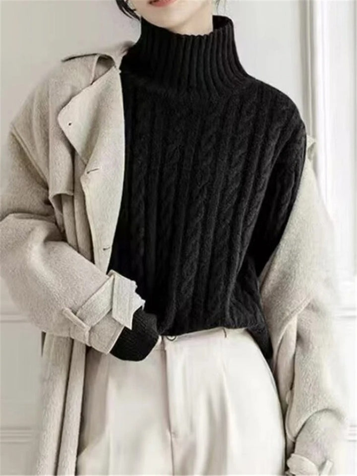 Lucy - Twist Turtleneck Winter Sweater