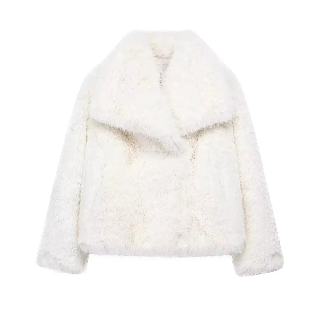 Evelyn - Faux Fur Coat