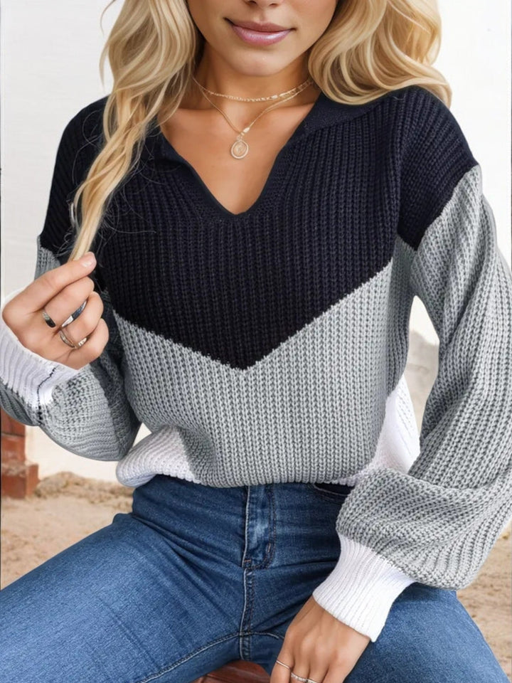 Rosie - V-Neck Sweater with Long Sleeves