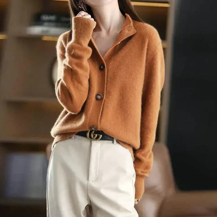 Chloe - Elegant Women's Cardigan