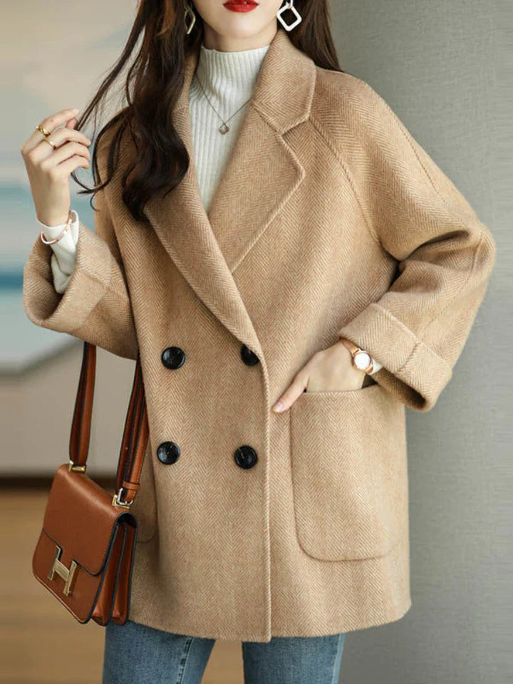 Amelia - Cozy Chic Wool Coat