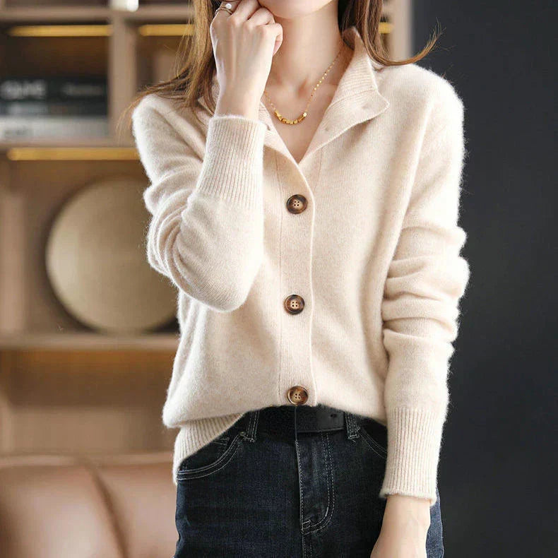 Chloe - Elegant Women's Cardigan