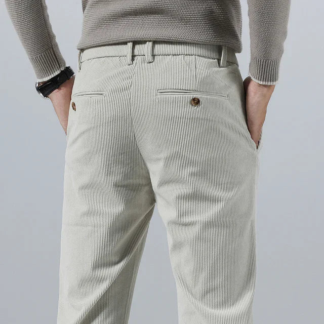 Levi -  Corduroy Trousers