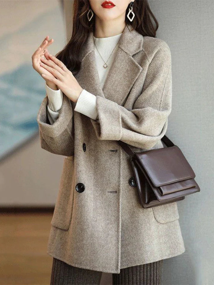 Amelia - Cozy Chic Wool Coat