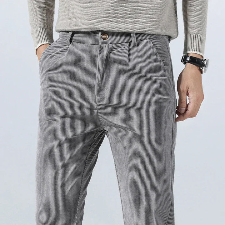 Levi -  Corduroy Trousers