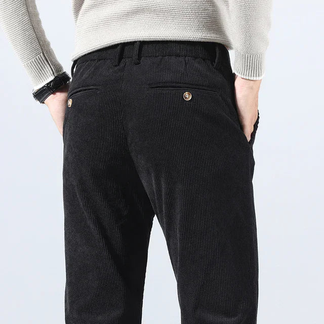 Levi -  Corduroy Trousers