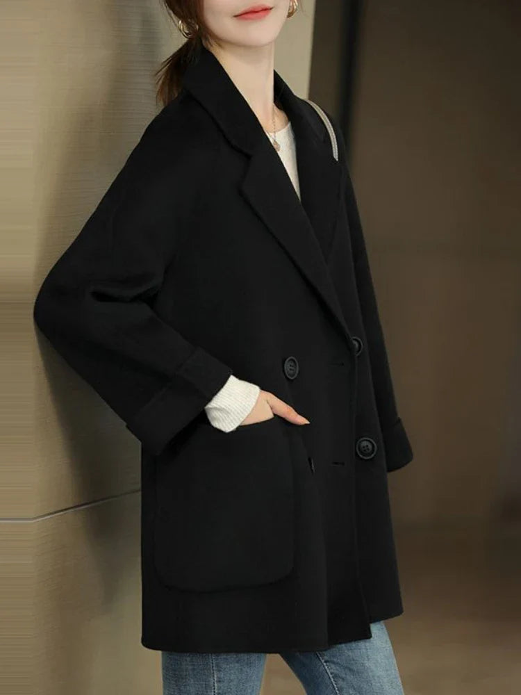 Amelia - Cozy Chic Wool Coat