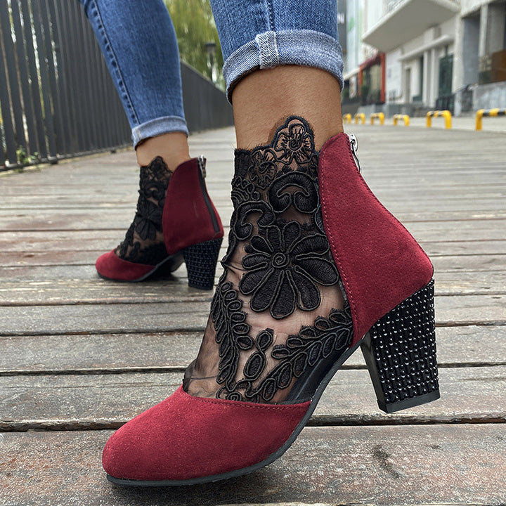 Alice - Elegant Lace Boots