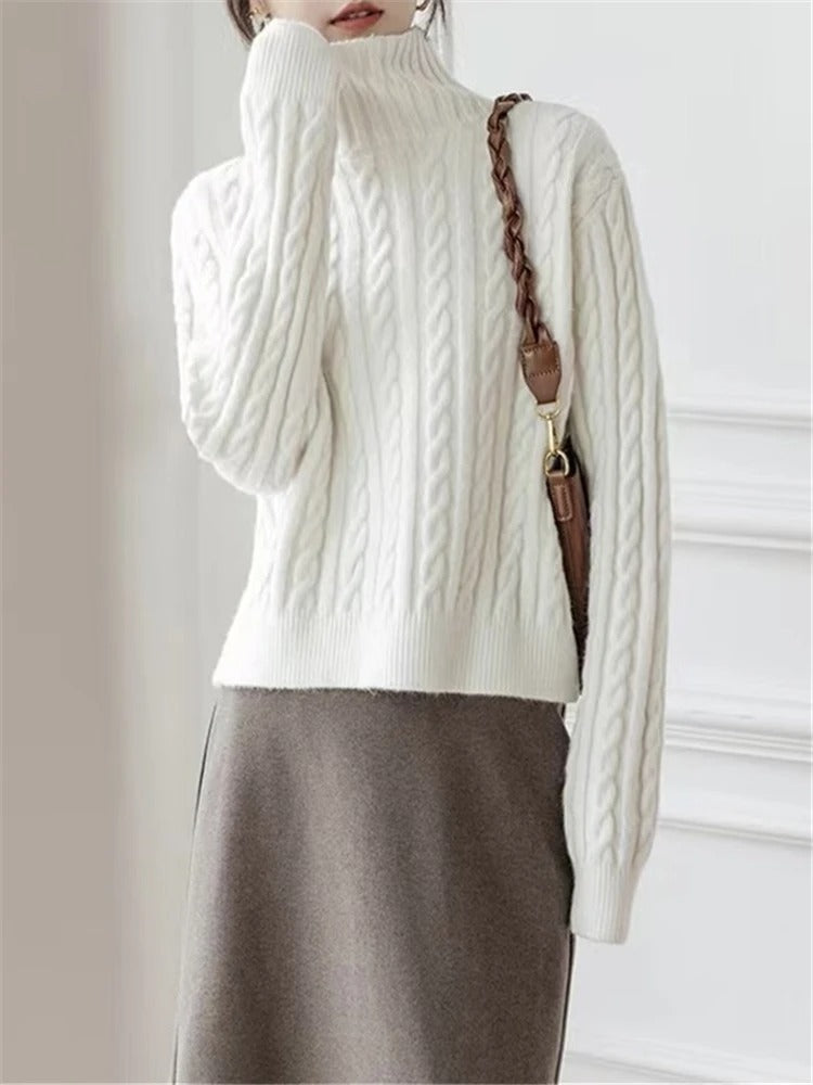 Lucy - Twist Turtleneck Winter Sweater