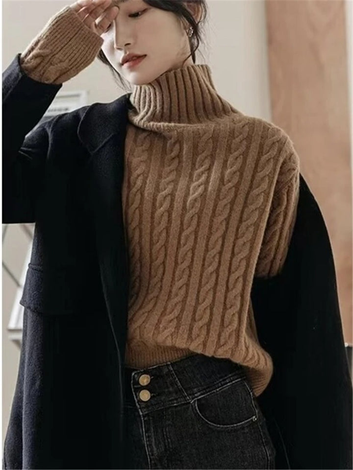 Lucy - Twist Turtleneck Winter Sweater